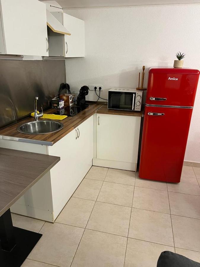 Apartament La Cova Peralada Luaran gambar